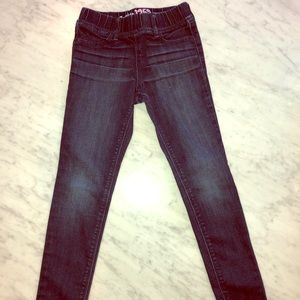 Girl's GAP Legging Jean. Size 7.